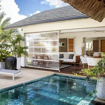 Charming Villa With Private Pool